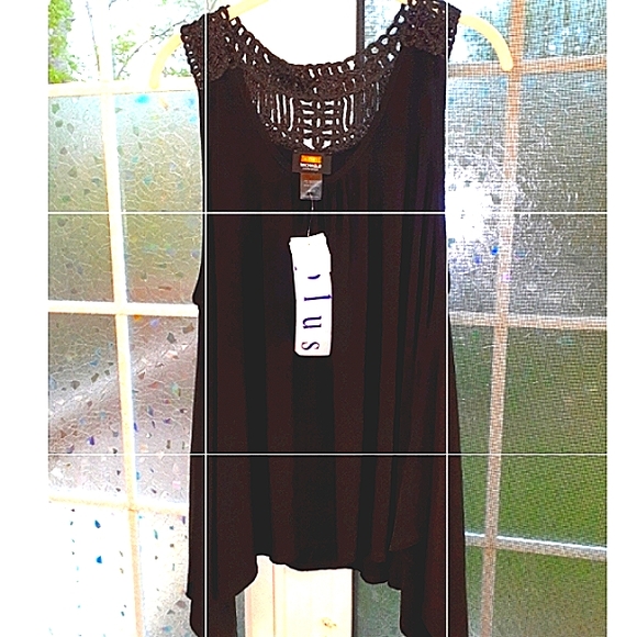 Plus size Sleeveless top NWT - Picture 1 of 4